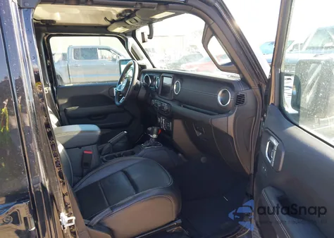 2023 Jeep Wrangler 4Xe Sahara 4X4 из США, поврежденный, VIN 1C4JJXP60PW627051